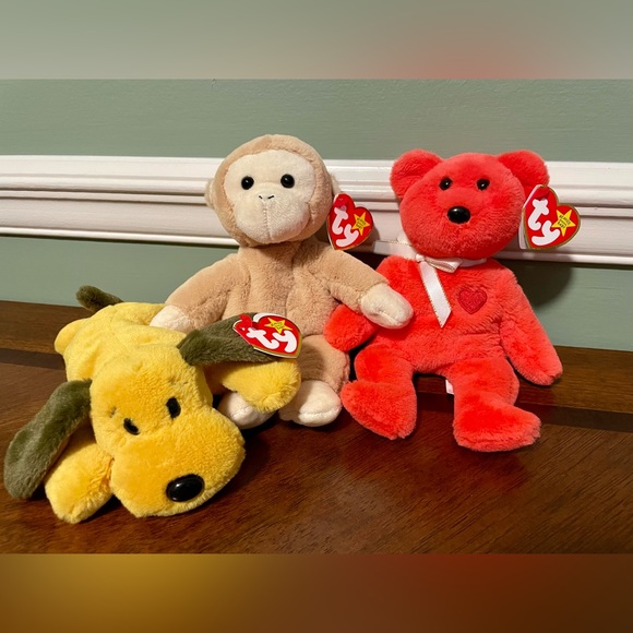 LIMITED RELEASE 30th Anniversary TY Beanie Babies Bones II Valentino II Bongo II - Picture 1 of 8
